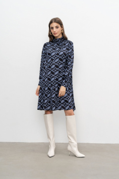 Демисезонное платье из вискозы и текстиля на каждый день Elema 5К-12267-1-170 сине-чёрный_принт - фото 1