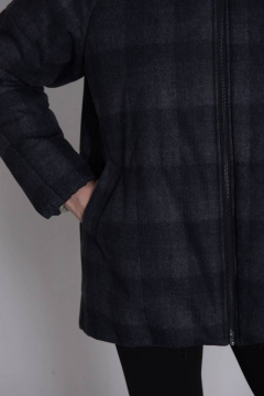 Свободная демисезонная куртка из текстиля с утеплителем Femme & Devur 70959 1.50F(170) - фото 5