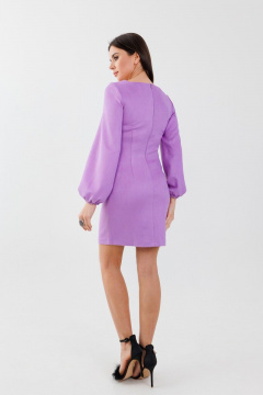 Платье приталенное короткое из трикотажа с вырезом-горловиной Anelli 1179 лиловый - фото 3