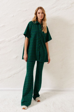 Летний комплект брюки и рубашка из трикотажа с принтом ANNETE A4130/2 - фото 1