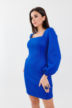 Платье нарядное с бархатистым трикотажем и вырезом изящного декольте Anelli 1179 василёк - фото 2