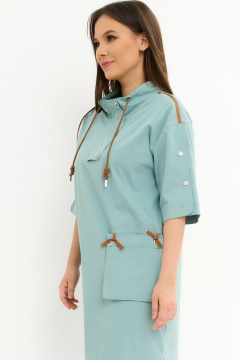 Платье свободного кроя с воротником-стойкой и съемным карманом Магия моды 2243 шалфей - фото 4