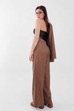 Костюм с жакетом и брюками по архитектурному крою Anelli 1171 коричневый - фото 4