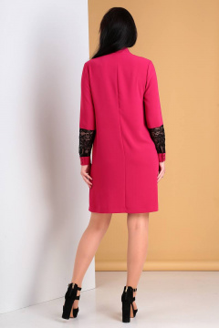 Демисезонное платье из текстиля с нагрудными вытачками Liona Style 708 фуксия - фото 2