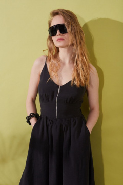 Летний сарафан из легкой вискозы с застежкой и подрезом DAVYDOV 6271 черный - фото 2