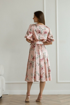 Летнее атласное шелковое платье с поясом и полусолнцем юбкой Atelero 1070 цветное - фото 2