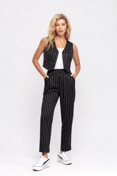 Тройка: жакет, жилет и брюки со складками из текстиля PiRS 4690 черный - фото 4