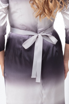 Платье приталенного силуэта с съемным поясом из текстиля Anelli 785 серо-белый - фото 4