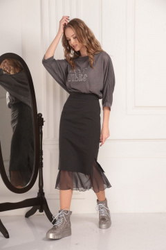 Серый свободный свитшот с вышивкой на груди AMORI 6188 графит - фото 1