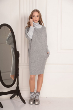 Тёплое трикотажное платье с серебристыми вставками AMORI 9433 серый - фото 2