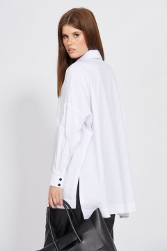 Демисезонная оверсайз блузка из хлопка с накладными карманами EOLA 2483 белый - фото 5