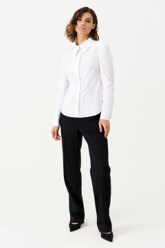 Демисезонная белая блузка с нагрудными вытачками и стойкой Панда 150140w белый - фото 1