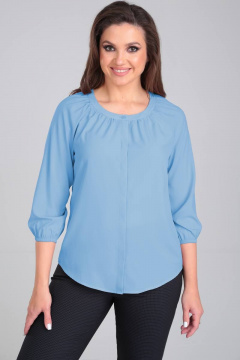 Деловая блуза из шифона с круглым воротником и сборкой LeNata 12104 голубой - фото 3