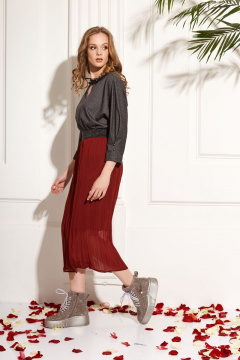 Шифоновая юбка гофре, нарядная, с подкладкой, красная AMORI 3094 вишня - фото 1