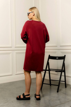 Платье из хлопка с комфортной посадкой для каждодневного стиля Romgil 945ДФТЗ вишневый - фото 2