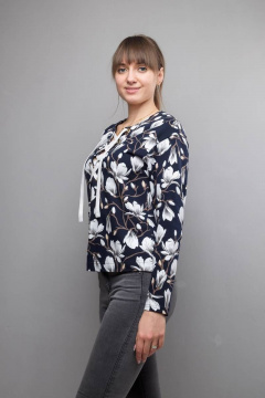 Блуза в звезды с декоративной шнуровкой и длинным рукавом Mita ЖМ1026а магнолия - фото 4