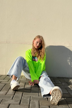 Лонгслив оверсайз с принтом в стиле неон и яркой цветовой палитрой Friends ven3d2-neon салатовый - фото 2