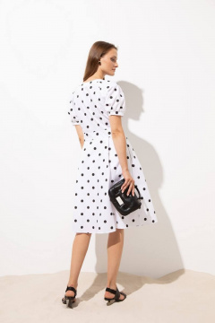 Летнее приталенное платье с карманами и складками Femme & Devur 80194 1.32F(170) - фото 5