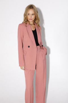 Деловой трикотажный комплект из жакета, майки и брюк PiRS 4818 розовый - фото 3