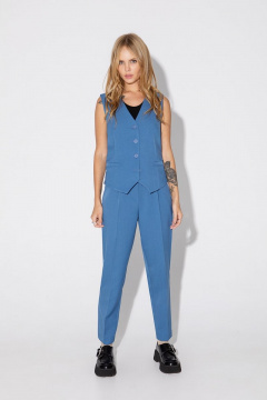 Деловой костюм-тройка из текстиля с жилетом PiRS 5049 голубой - фото 3