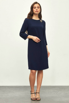 Демисезонное платье с V-образным вырезом и спинными лямками Femme & Devur 80257 1.23F(170) - фото 4