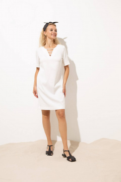 Белое платье прямого силуэта с V-открытым вырезом из вискозы Femme & Devur 80168 1.1F(170) - фото 2