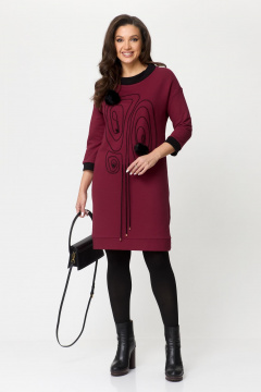 Платье демисезонное прямого кроя с вышивкой и меховыми пушками Michel chic 2153 бордовый - фото 3