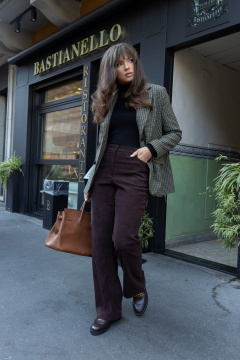 Брюки из мягкого вельвета с расклешенным кроем и карманами EZER 1016 баклажан - фото 2