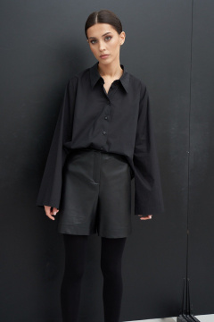 Классическая черная рубашка из хлопка с разрезами ATTIKA А288 черный - фото 4