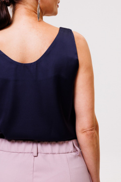 Полуприлегающий топ из тонкой ткани с V-образным вырезом ANIDEN 22-1 темно-синий - фото 5