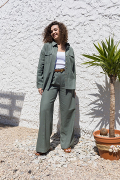Леновый костюм 2-ка: брюки с поясом и рубашка оверсайз EZER 2042 хаки - фото 4