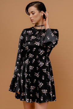 Платье приталенное из атласа с вырезом и молнией JRSy 2440 черный_в_цветочки - фото 2