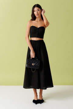 Черный укороченный топ с вышивкой сердечек ANNETE A5289 - фото 2