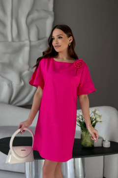 Розовое А-силуэтное платье из льна с воланами и цветком Dilana VIP 2033 малина - фото 5