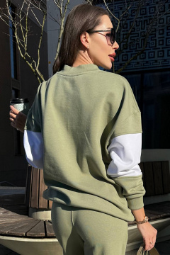 Кэжуал свитшот oversize с вышивкой в стиле Athleisure из трикотажа GO F4062/26-02 - фото 3