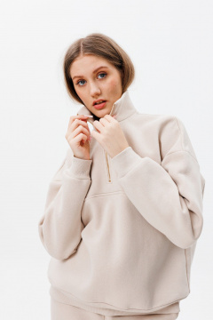 Брюки и толстовка в стиле спорт-шик из трикотажа FAMA F02-0104 молочный_экрю - фото 3