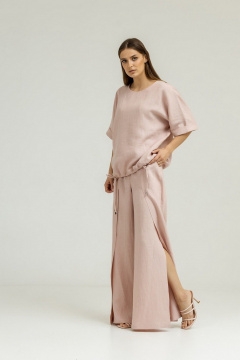 Костюм из льна с блузой кимоно и разрезом Atelero 1098П пудровый - фото 2