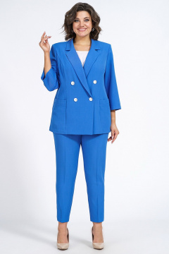 Демисезонный комплект из жакета, блузки и брюк из трикотажа Пинск-Стиль 137 василек - фото 3
