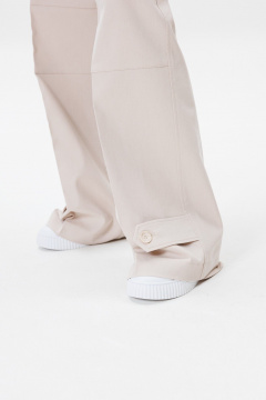 Карго брюки с накладными карманами в стиле повседневного комфорта FAMA F04-0203S бежевый - фото 5