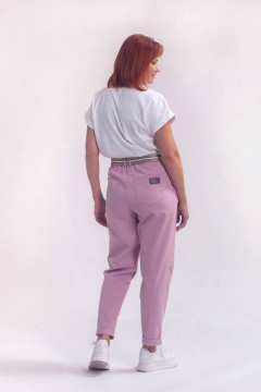 Розовые джинсовые брюки с зауженным кроем и рубашкой Соджи 616 розовый - фото 4