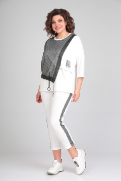 Костюм из трикотажа с укороченными брюками и джемпером Michel chic 1329/1 белый - фото 2