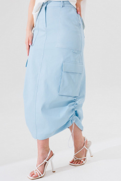 Летняя джинсовая юбка с накладными карманами и резинкой Faufilure C1524 - фото 3