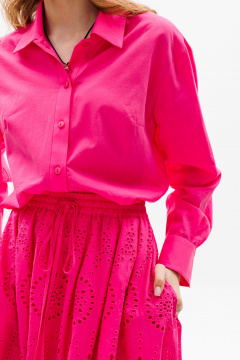 Розовая оверсайз блуза с пуговицами и разрезами по бокам EOLA 2631 малина - фото 4