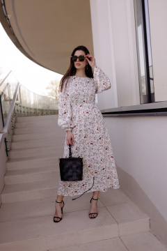 Миди-платье из вискозы с круглой горловиной и рукавом 63 см Krasa М353-24 белый_в_цветы - фото 2