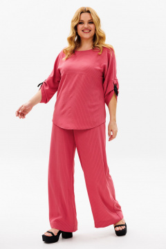 Демисезонный брючный комплект из трикотажа с шортами Michel chic 1374 ягодный - фото 4