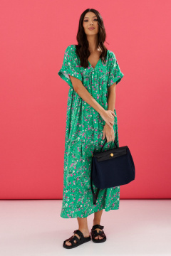 Свободное платье из зеленого полотна с ярким цветочным принтом ANNETE A3547 - фото 1
