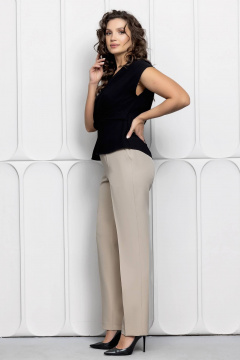 Бежевый брючный костюм с жилетом, фасон прямой, капсульный стиль Gold Style 2612 бежевый - фото 2