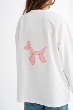 Белый трикотажный лонгслив с принтом и вышивкой для стильных образов Mirolia 1225-3 розовый - фото 3