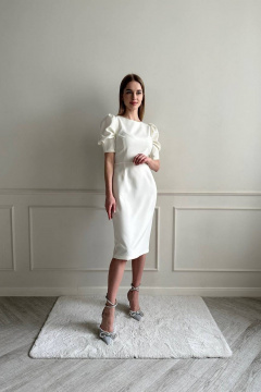 Платье нарядное с глубоким вырезом и бантом Мастер Мод 827бс молочный - фото 1