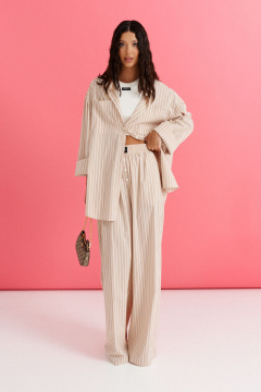 Комплект из рубашки с карманами и прямых брюк из ткани ANNETE A4245 - фото 1